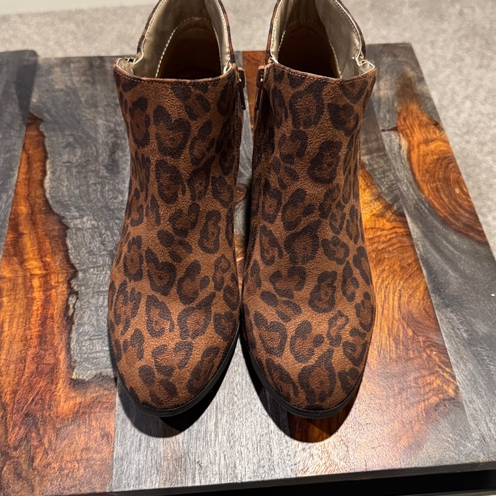 🍒Style & Co. Leopard Print Ankle Boots